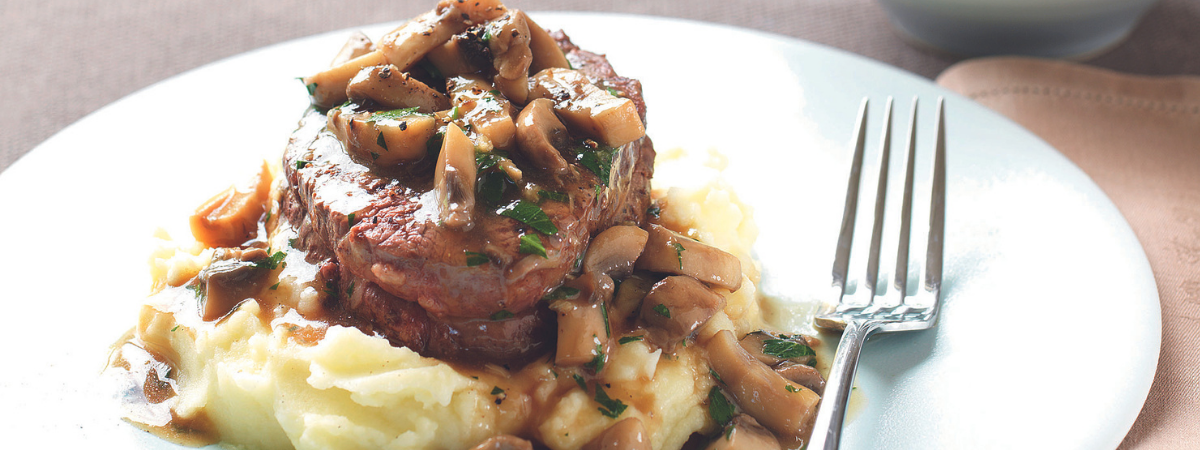 Steak with mushroom sauce